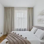 公寓 3bd In Old Town, By St Peter's Church *