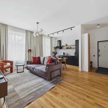 Apartment 3bd Family In Old Town - With Baby Cot *