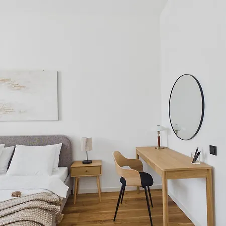 Apartment 3bd Family In Old Town - With Baby Cot *