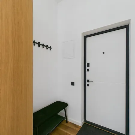 Apartment 3bd Family In Old Town - With Baby Cot